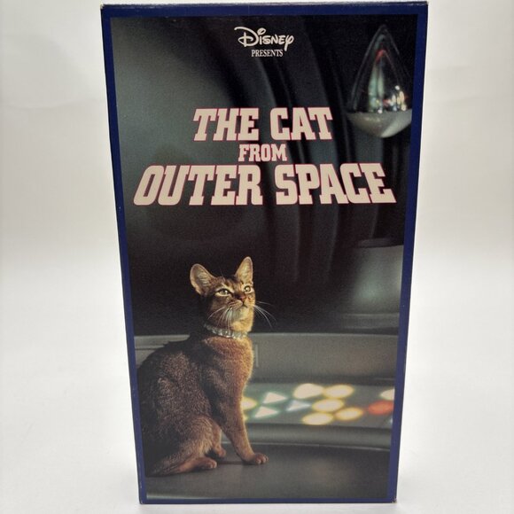 The Cat From Outer Space VHS Tape Walt Disney Vintage - Picture 1 of 7